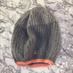 super cute grey pink beanie!